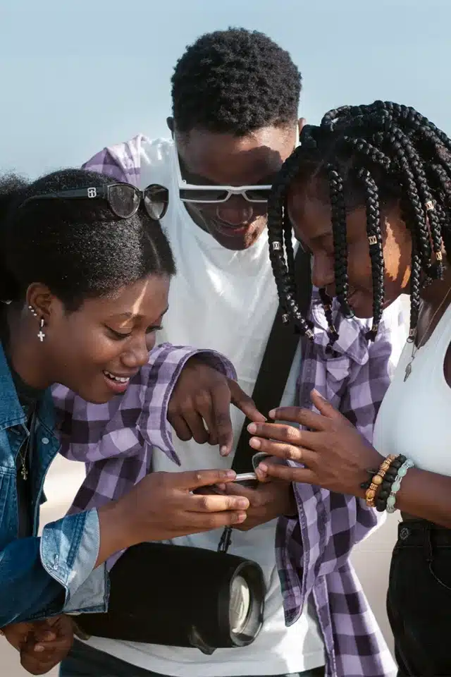 a group of young people is applying for a guaranteed $200 loan